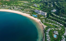 Vinpearl Discovery Sealink Nha Trang